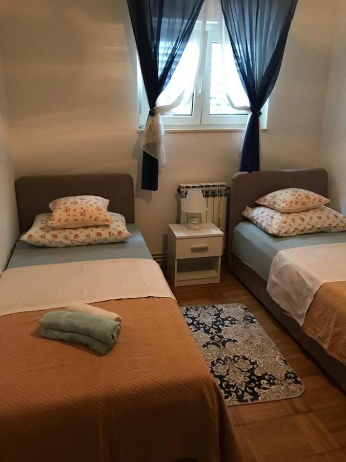 Apartman Mila Kaštela Eksteriør bilde