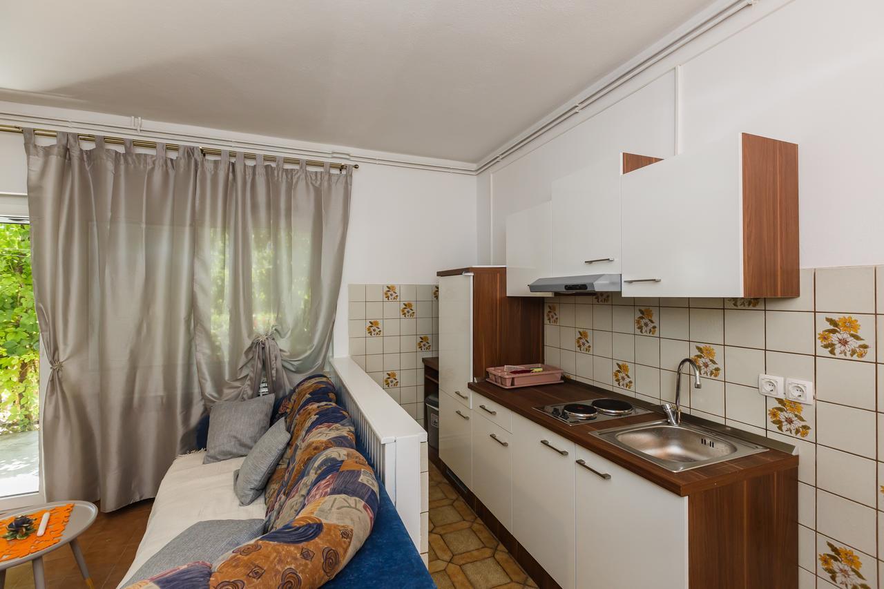 Apartman Mila Kaštela Eksteriør bilde